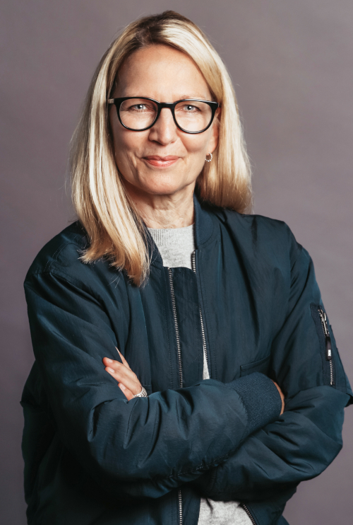 Bettina-Kasakewitsch-dunkel